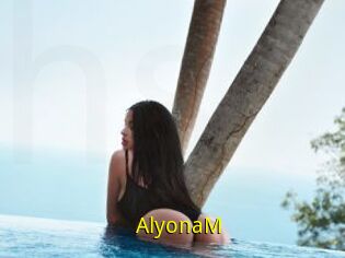 AlyonaM