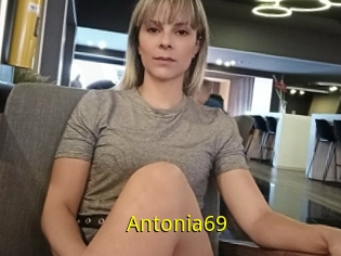 Antonia69