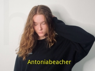 Antoniabeacher