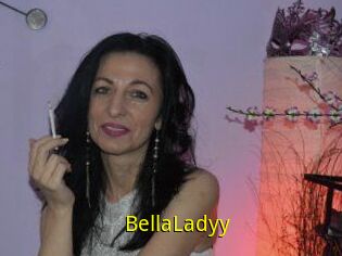 BellaLadyy