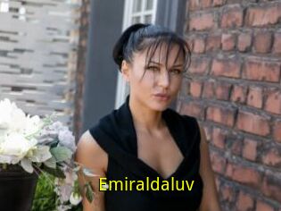 Emiraldaluv