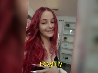 Foxylilly
