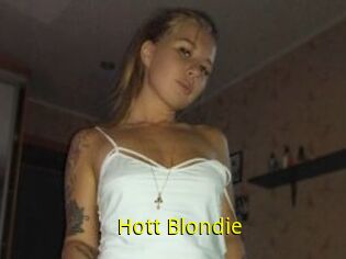 Hott_Blondie