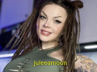 Juleeamoon