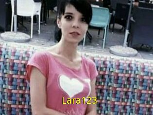 Lara123