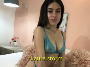 Laura_storm