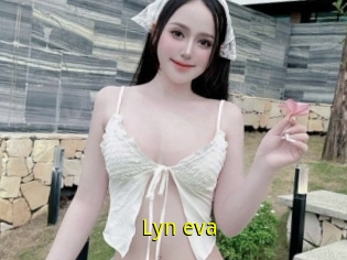 Lyn_eva