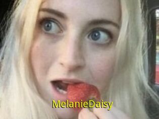 Melanie_Daisy