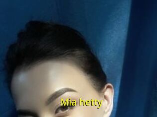 Mia_hetty