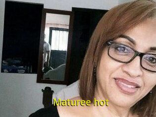 Maturee_hot