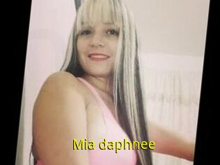 Mia_daphnee