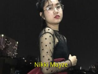 Nikki_Mayze