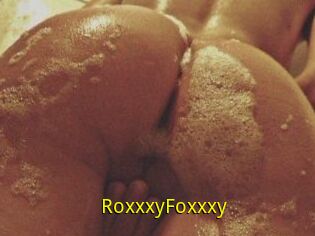 RoxxxyFoxxxy