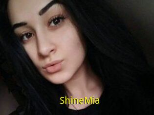 ShineMia