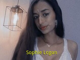 Sophie_Logan
