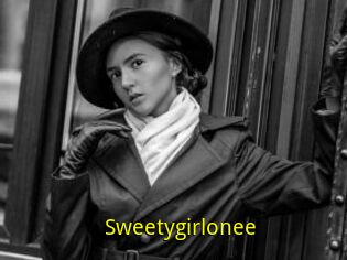 Sweetygirlonee