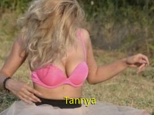 Tannya_