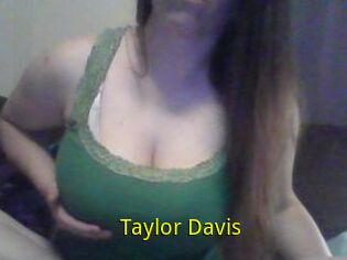 Taylor_Davis