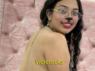 Violeteuks