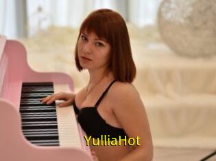 YulliaHot